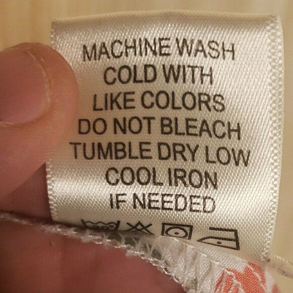 Live 4 Truth - Womens White Floral Blouse‎ V- Neck Plus Size - Sz. 2X - Picture 7 of 7